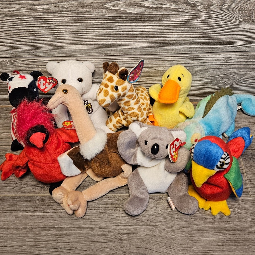 Ty Beanie Baby Plush Collectibles All Vintage Plus Avon & Teddy Graham Lot Of 9
